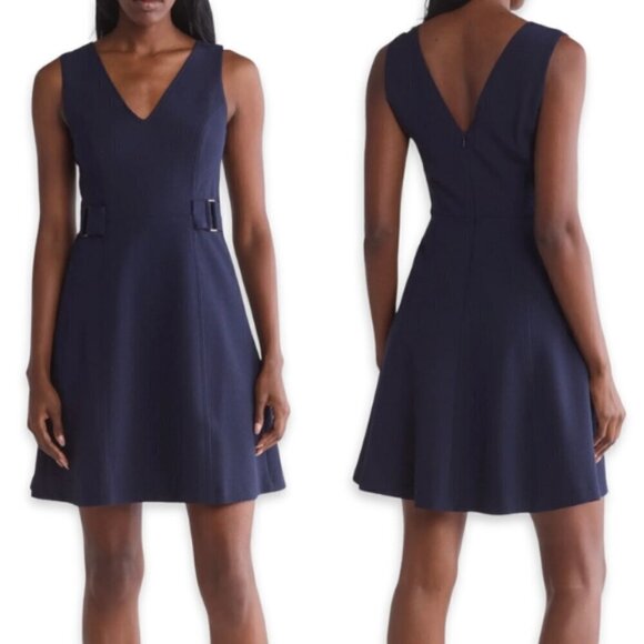 Vince Camuto Navy V-Neck Dress Size 8 NWOT Career Work Office Minimalist Preppy - Picture 1 of 8